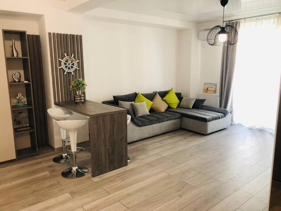 Dxn Luxury Apartment 4 Navodari Dış mekan fotoğraf